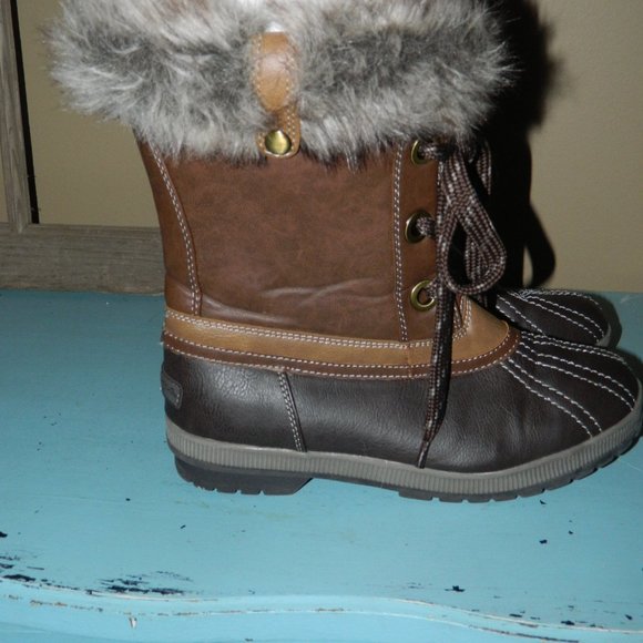 London Fog Milly Duck Boots Size 10 - Picture 5 of 9